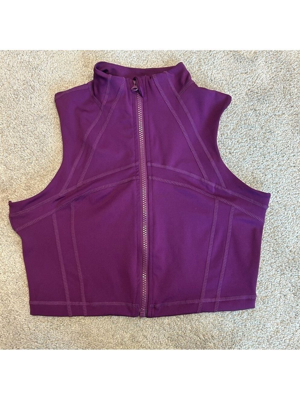 Fashion Nova purple cropped full zipper front mock neck sleeveless workout top M